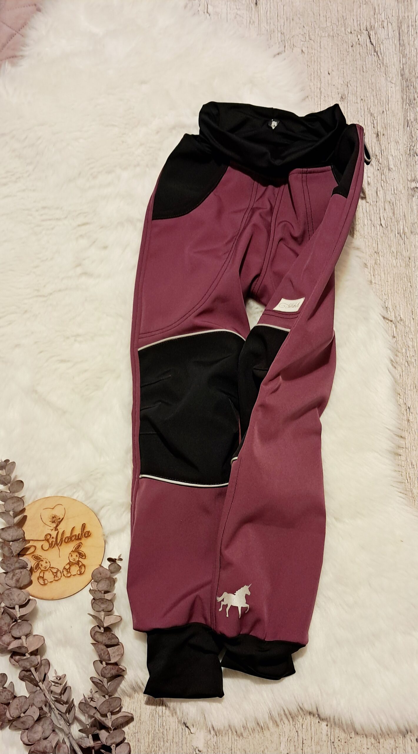 Softshell nohavice tmavoružová s čiernou - Image 6